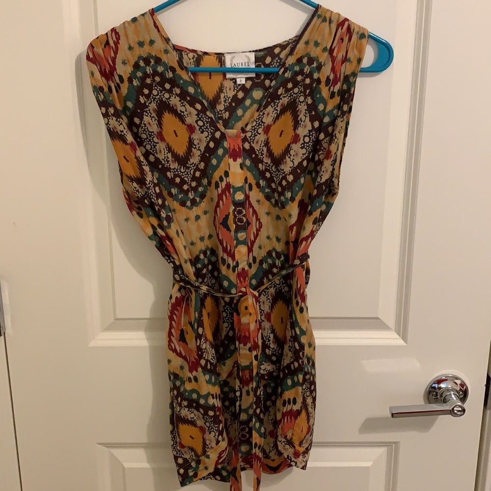 Laurel top